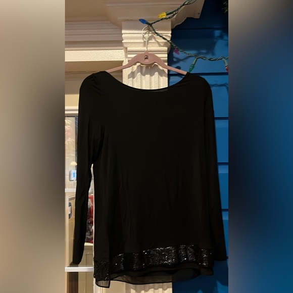 White House Black Market  Sz Small Black Top with Sequins - Picture 5 of 6